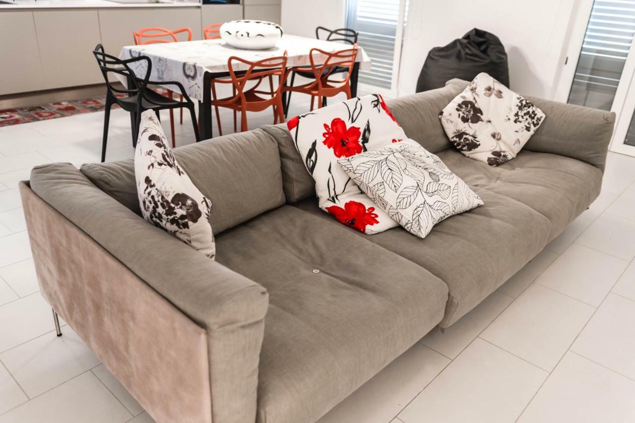 Apartment Mario - Rogoznica