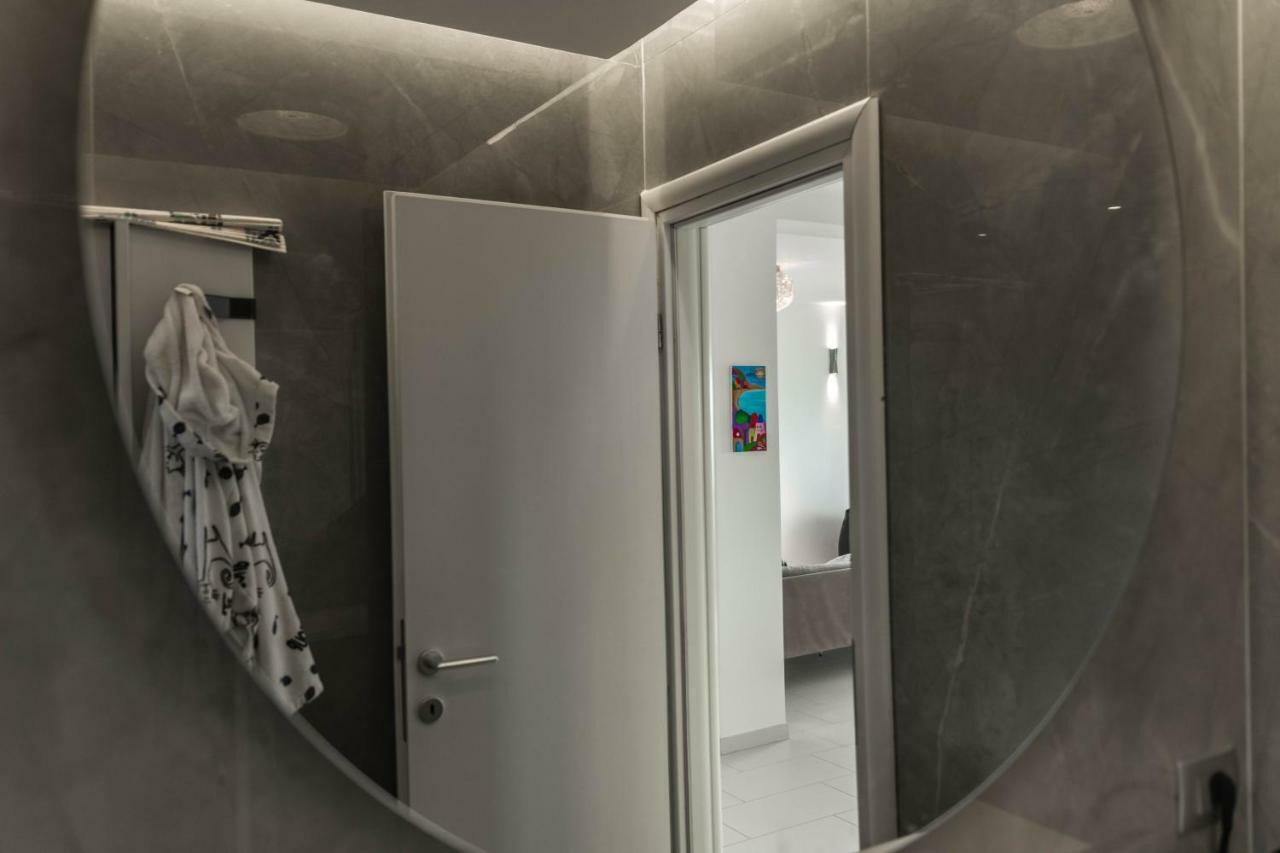 Mario - Rogoznica Apartment