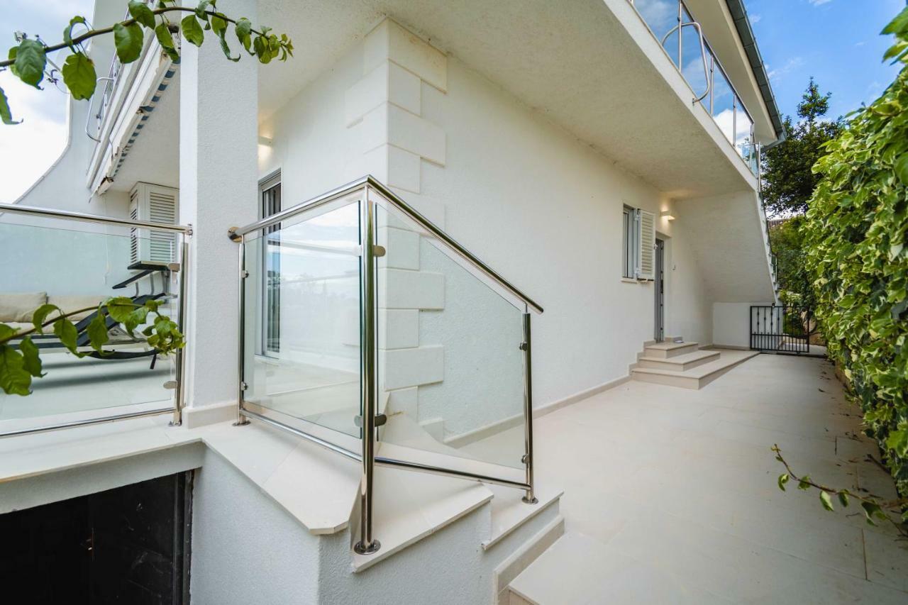Apartment Mario - Rogoznica Rogoznica (Sibenik-Knin)